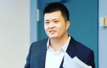 Yilang Peng's headshot