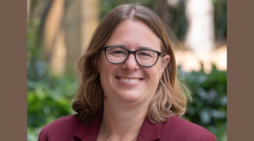 Emily Vraga's headshot