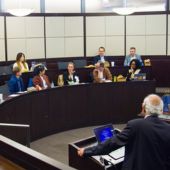 Journalists and subject matter experts gather for a workshop at Northwestern's Pritzker School of Law to learn about SMART’s capabilities and offer feedback on the tool.
