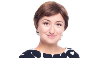 Olga Kamenchuk's headshot