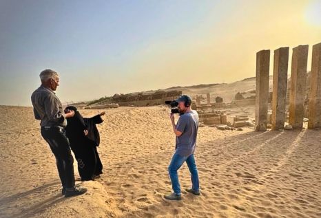 Professor Brent Huffman videographing during his time in Yemen